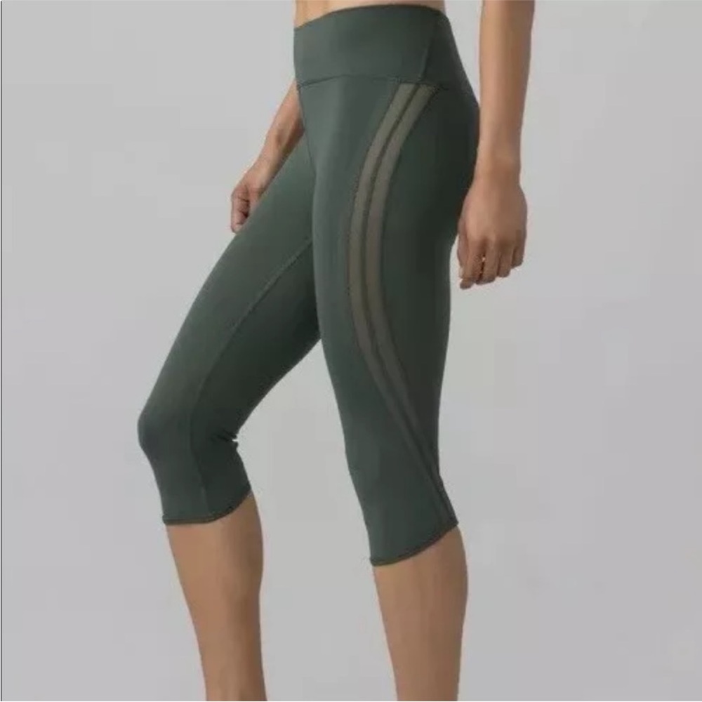 Lululemon Sun Setter Crops Tights Mesh Dark Forest Green Yoga leggings